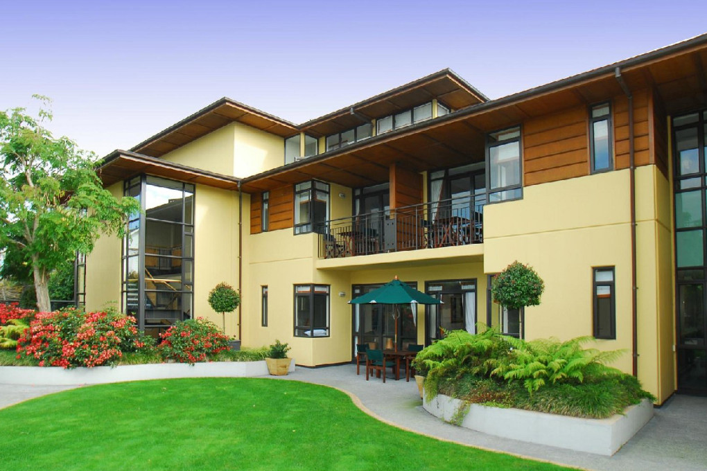 domain lodge