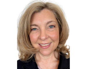 Carolyn Ivanier canopy Cancer Care Nurse (1)